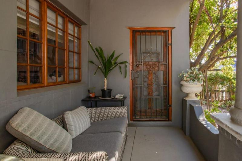 5 Bedroom Property for Sale in Paarl Western Cape